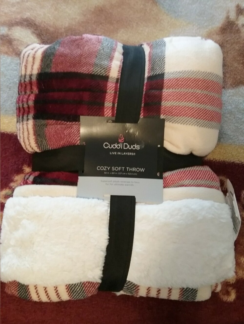 NWT Cuddl Duds Plaid Blanket
